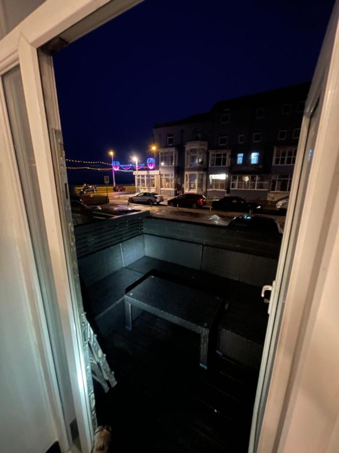 Residency Luxury Seafront Hotel Блекпул Екстериор снимка